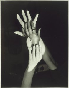 Claude Cahun, Hands, c 1929